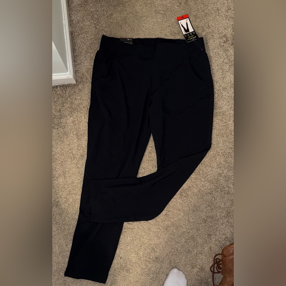 Eddie Bauer Black Ankle Pants